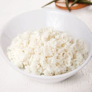 Сколько калорий в отварном рисе на воде?