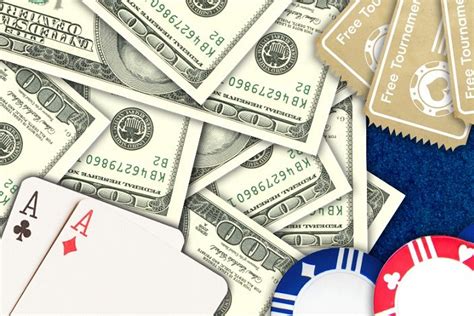бонус на первый депозит покер online