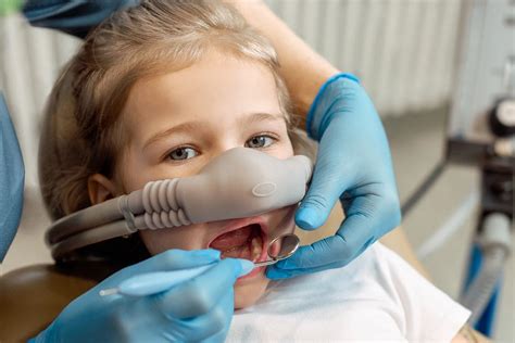th?q=как+лечат+зубы+детям+под+седацией+лечение+зубов+под+седацией+детям+спб