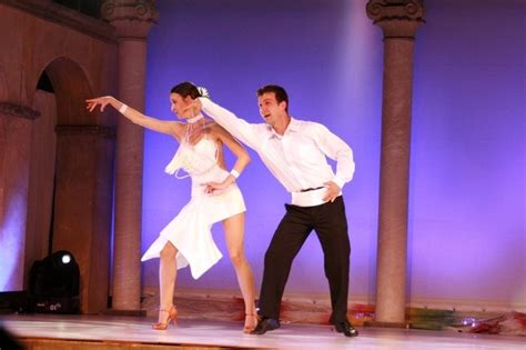 Латино танци отслабване - fitnesvarna.com