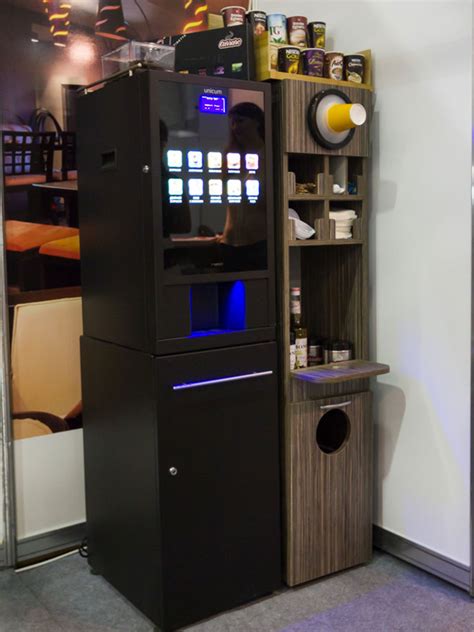 сколько денег приносит кофейный автомат