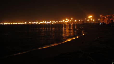 البحر في الليل