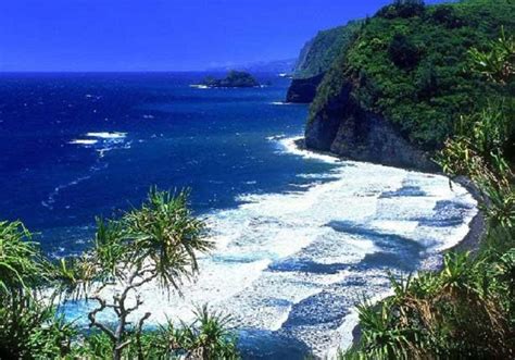 الجزيرة الوحيدة التي تزداد مساحتها باستمرار من 5 حروف و نبذة عن جزيرة هاواي و السياحة بجزيرة هاواي و ماهو اللغز وما أقسام الألغاز