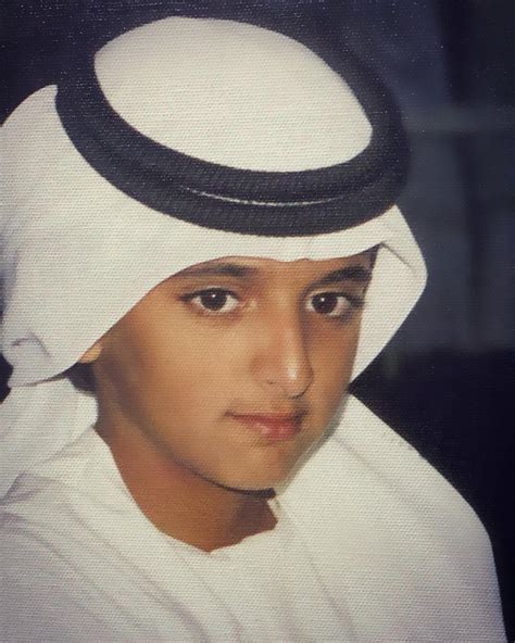 الشيخ حمدان بن محمد وهو صغير