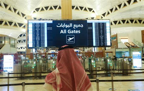 شروط السفر من مطار دبي   يجب أن يعرف الأشخاص الذين يرغبون في السفر بغرض السياحة أو العمل من دولة الإمارات العربية المتحدة