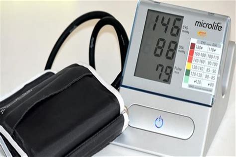 قياس ضغط الدم عن طريق النبض