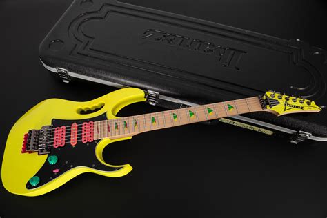 ค้นพบความหรูหราแห่งเสียง: ราคา Ibanez Jem 777 ที่น่าทึ่ง