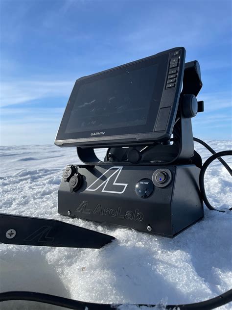 Humminbird Mega Live Transducer Pole and Ice Mount/Tripod Combo