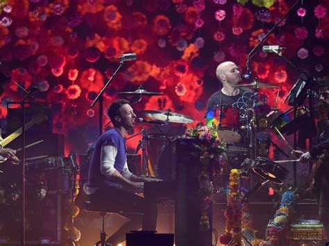 ‘A Head Full Of Dreams’: Behind Coldplay’s Kaleidoscopic Seventh Album