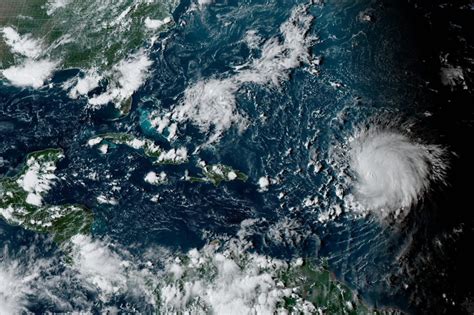 ‘An uneasy feeling:’ As Lee track unclear, hurricane anxiety increasing on East Coast