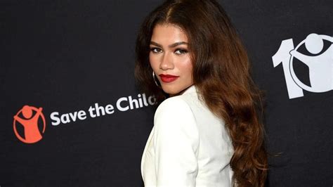 ‘Challengers,’ starring Zendaya, will skip Venice premiere due to actors strike, moves to 2024