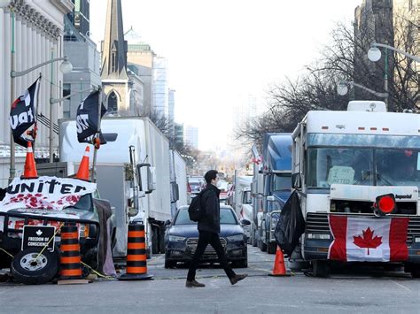 ‘Freedom Convoy’ to hear from Ottawa police as trial enters its second day