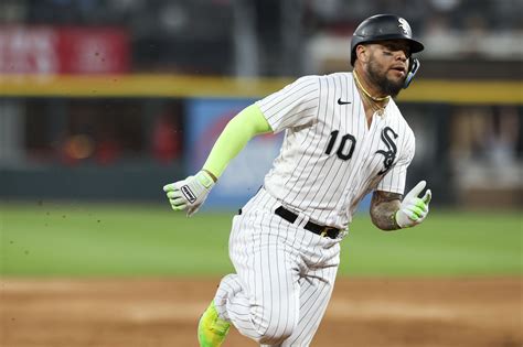 ‘I really feel good’: Yoán Moncada returns from the injured list and the Chicago White Sox move Jake Burger to 2B