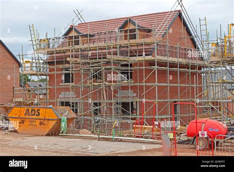 ‘New beast’ housing development at Grappenhall Heys …