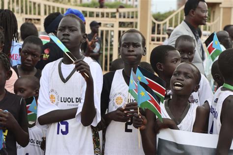 ‘The world knows us.’ South Sudanese cheer their basketball team’s rise and Olympic qualification