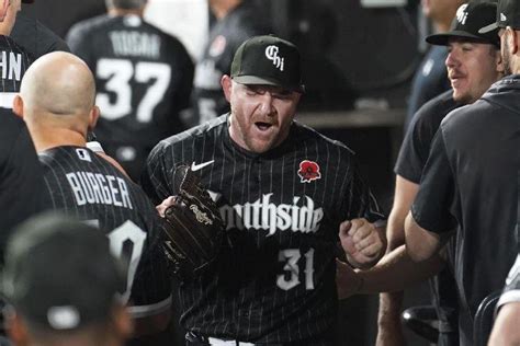 ‘Truly a remarkable accomplishment’: Liam Hendriks’ return is an inspiration for the Chicago White Sox