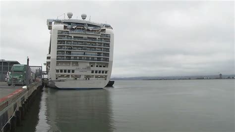 ‘We were spinning pretty quick’: Ruby Princess cruise ship crashes into San Francisco pier