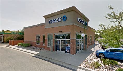 “Banking while Black”: Woman sues Chase bank alleging discrimination at Aurora branch