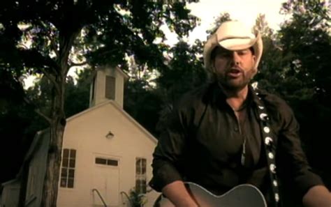 “God Love Her” Is One of Toby Keith’s Most Underrated Songs