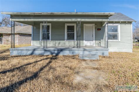 “Long-vacant to the... - Waco, Texas: That