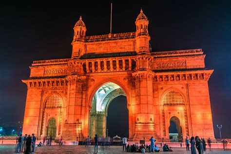 「息をすることができるのが慕わしい」：インドの首都のデモ参加者は、環境汚染対策を求める。