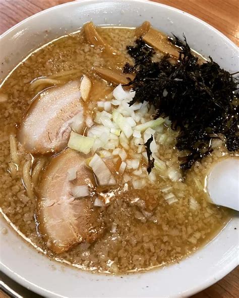 【新潟駅前店】背脂ラーメンの名店🍜｜ガッツレンタカー 新潟駅 …