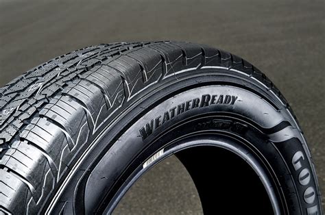 げます GOODYEAR グッドイヤー アシュアランス ウェザーレディ オールシーズン 245…