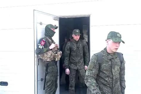 この国は、200人以上国民がロシアの軍隊に参加していると発表しています。