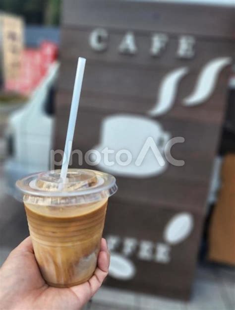 カフェ ノートパソコン スマホ カフェオレのフリー素材 無料の写真 ピクト缶