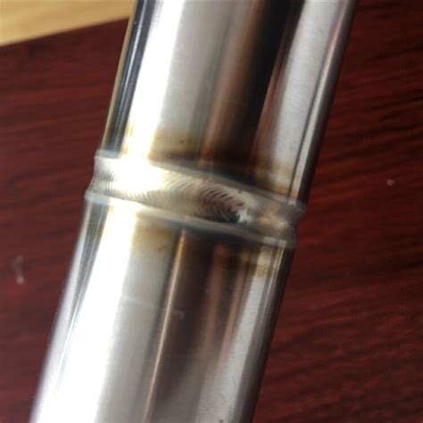 不锈钢管是用什么方法焊接的？