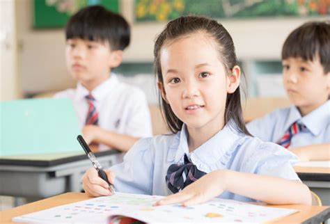 临川7周岁还差几个月可以进小学一年级？
