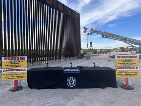 人権団体は、訴訟から明らかになった2700件のニューヨーク市警察文書が「監視の誤用」を明らかにしていると述べています。