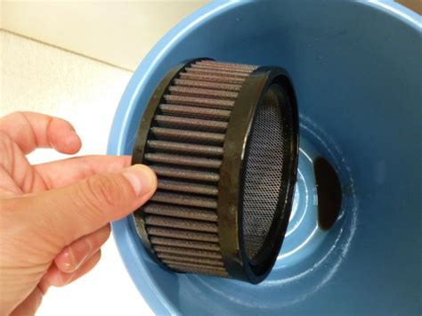 何処行って何やろう エアクリーナーのフィルターを交換して洗浄もしよう