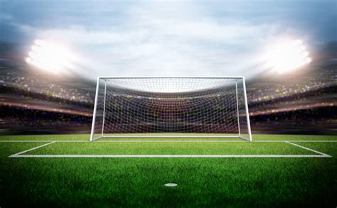 如果将足球门柱改成一米宽的话，比赛一定会更精彩，有道理吗？