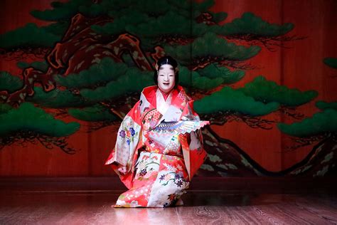 山本能楽堂で能体験 アンシー Japan Noh performance Experience …