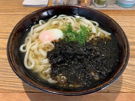 新大塚駅、東京では珍しい筑後うどん、まがり！ あっちゃ ...