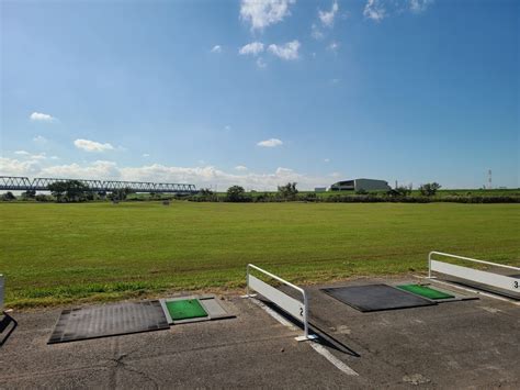 新日本浦和ゴルフ練習場