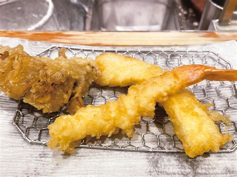 最新!?東京で行列のできるおいしい店5選 天ぷら、カレー、うどん …