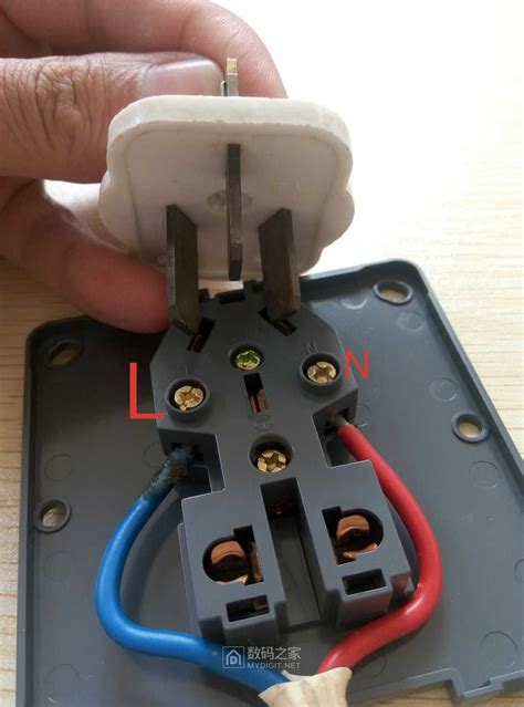 求指导 如果三插座线接错 是不是一通电就跳闸？