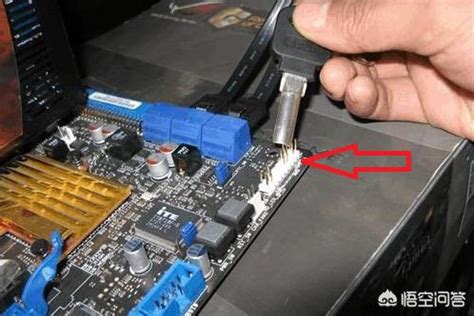 电脑突然断电后主板以及配件会被烧坏吗？