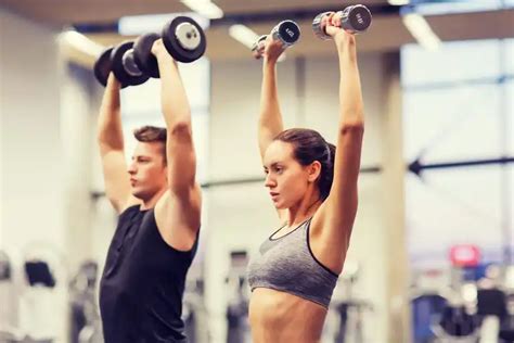 근력 운동과 근비대 운동의 4가지 차이점 - 근비대 루틴