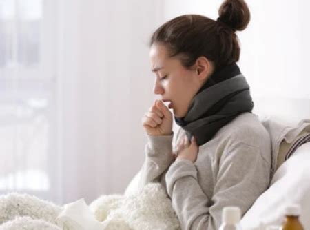 기침 가래 등 호흡기 증상 수개월 지속되면, 폐섬유증 의심 - U2X