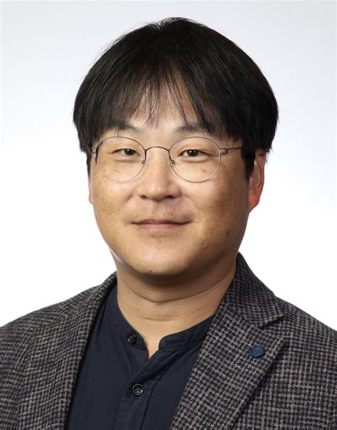 김찬혁 교수