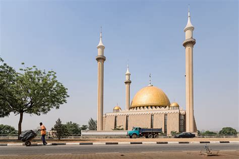 나이지리아 국립 모스크 accommodation