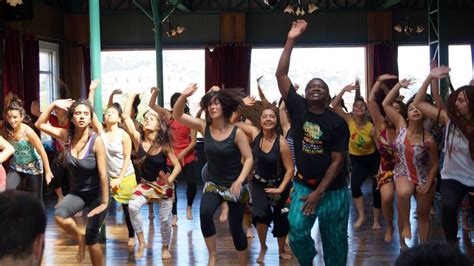 무스타파 반구라 와 함께하는 웨스트아프리카 댄스 워크숍 - 아프리카