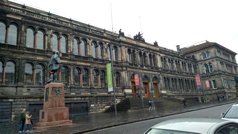 스코틀랜드 국립박물관 accommodation