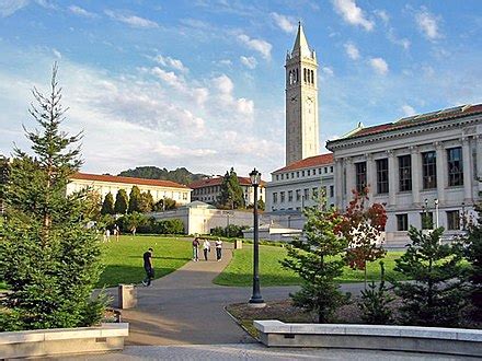 캘리포니아 대학교 로스앤젤레스 위키백과, 우리 모두의 백과사전