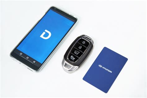 현대자동차 스마트폰으로 문여는 디지털키 어플 다운로드