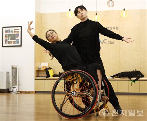 휠체어 위에서 행복한 우리, 휠체어 댄서 최문정, 채수민 - 채 수민
