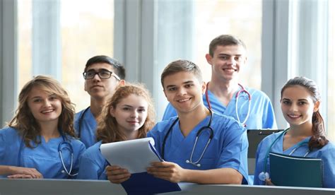 ﻿¿cómo beneficia la educación en línea a la profesión de enfermería?
